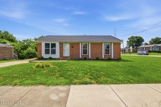 4319 Chenwood Ln, Louisville, KY 40299