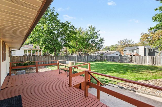219 104th Lane NW, Coon Rapids, MN 55448