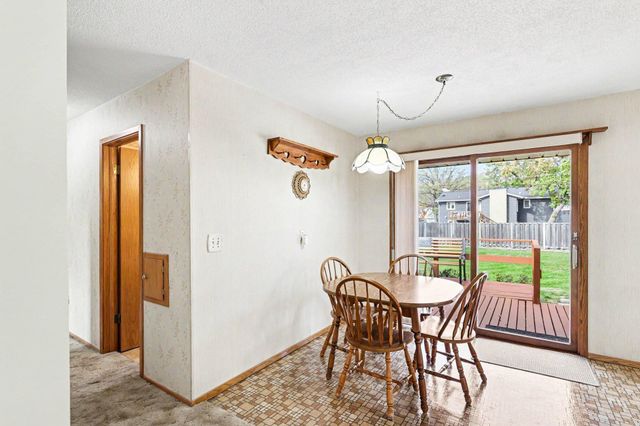 219 104th Lane NW, Coon Rapids, MN 55448