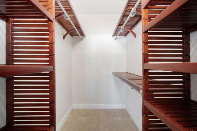 2620 E Aragon Boulevard 3, Sunrise, FL 33313