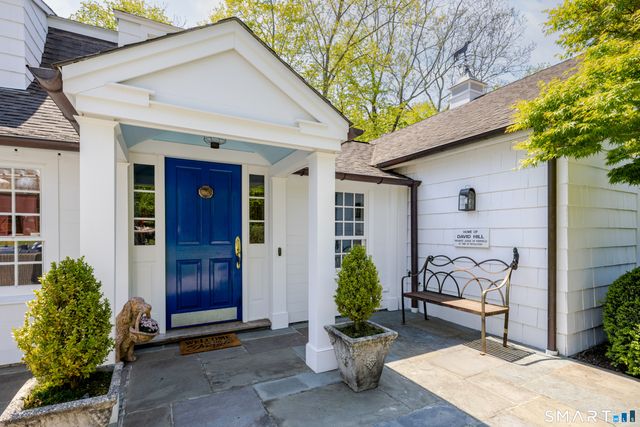 40 Hill Brook Lane, Fairfield, CT 06824