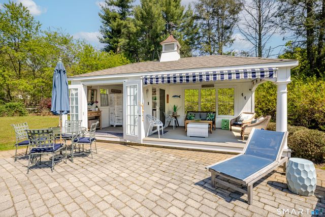 40 Hill Brook Lane, Fairfield, CT 06824