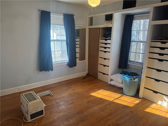 15 Link Street, Warwick, RI 02886