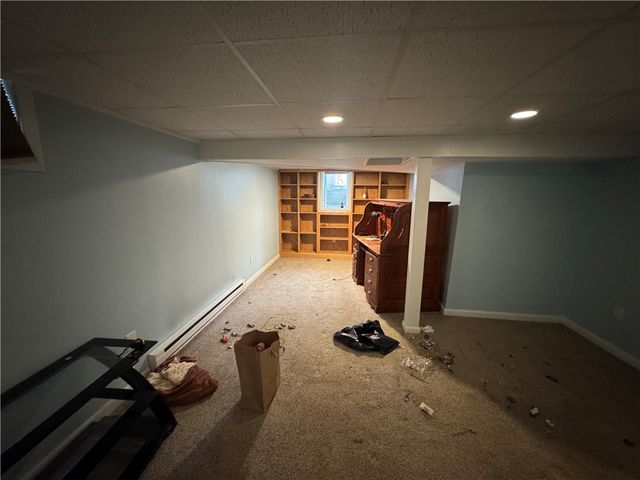 15 Link Street, Warwick, RI 02886