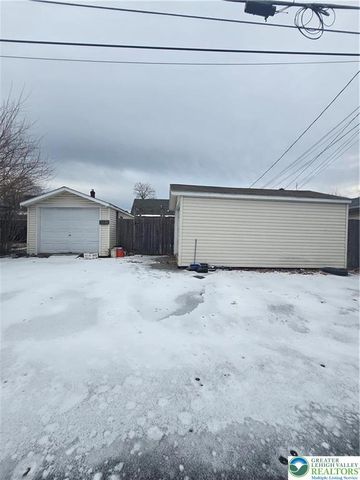 2236 Lincoln Street, Bethlehem City, PA 18017