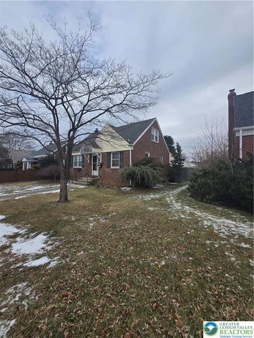 2236 Lincoln Street, Bethlehem City, PA 18017