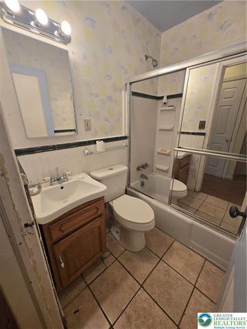 2236 Lincoln Street, Bethlehem City, PA 18017