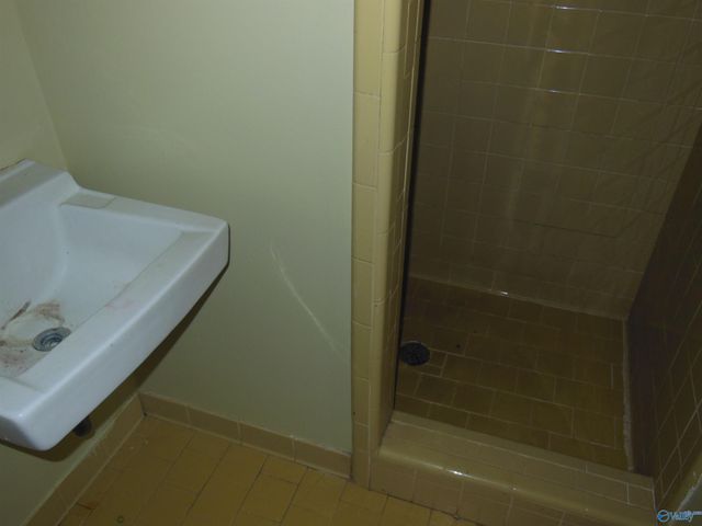 3814 Timwood Drive NW, Huntsville, AL 35810