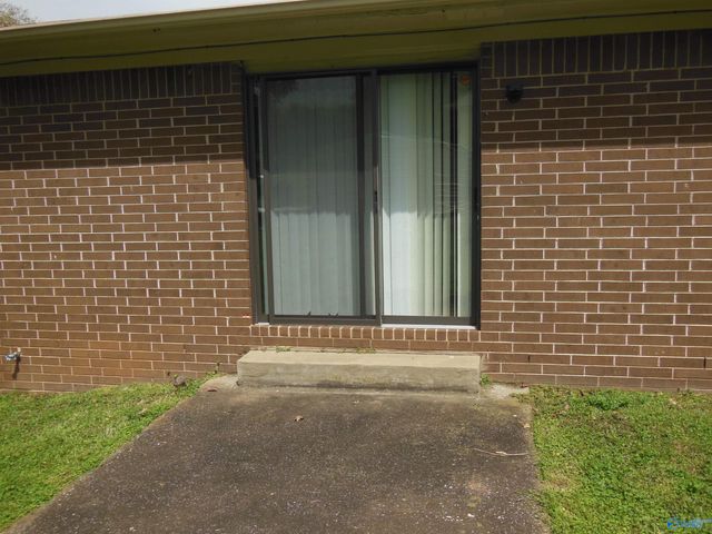 3814 Timwood Drive NW, Huntsville, AL 35810