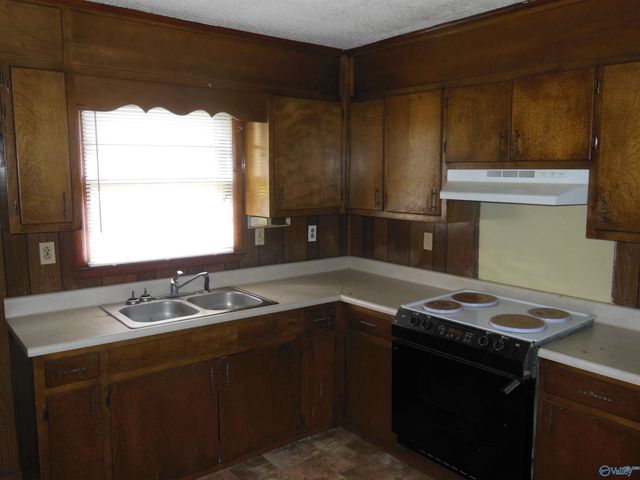 3814 Timwood Drive NW, Huntsville, AL 35810