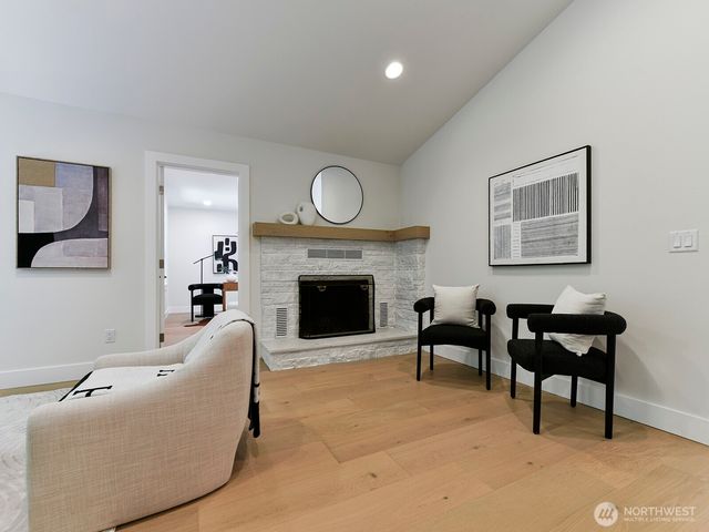8529 29th Avenue NW, Seattle, WA 98117