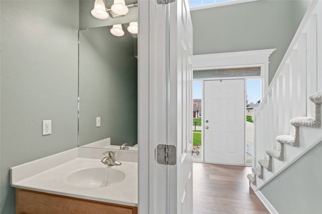 4206 NW 2nd Court, Ankeny, IA 50023