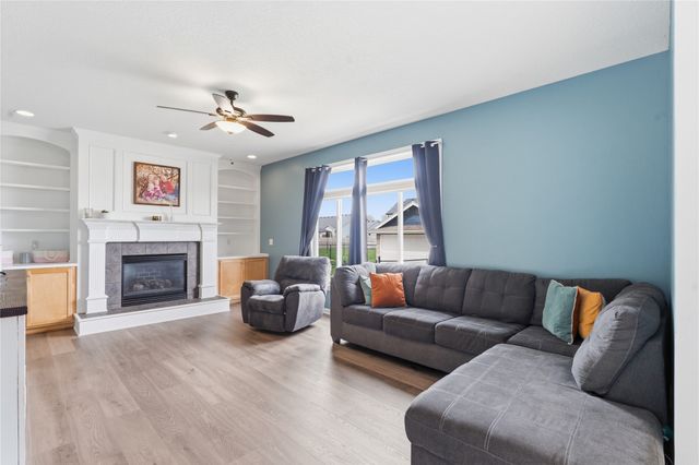 4206 NW 2nd Court, Ankeny, IA 50023