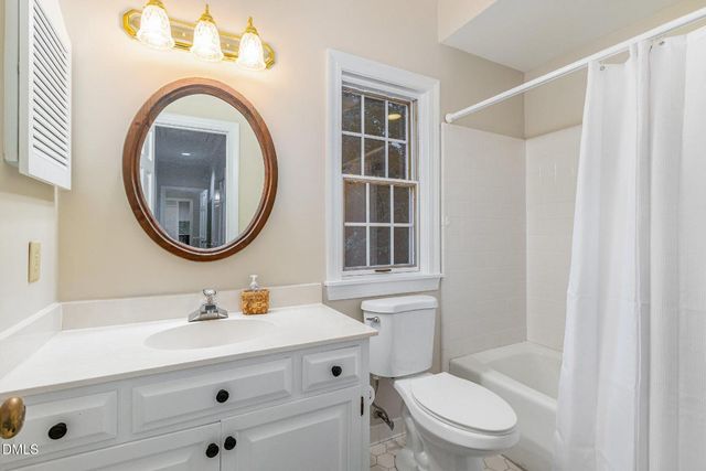 6724 Glen Forrest Drive, Chapel Hill, NC 27517