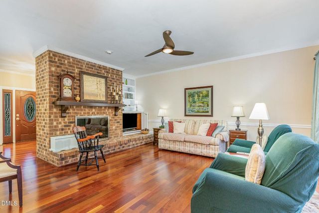 6724 Glen Forrest Drive, Chapel Hill, NC 27517