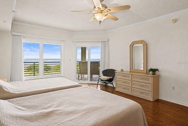 200 121ST AVENUE 103, Treasure Island, FL 33706