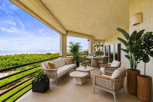 200 121ST AVENUE 103, Treasure Island, FL 33706