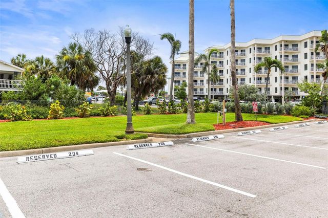 200 121ST AVENUE 103, Treasure Island, FL 33706