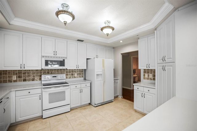 200 121ST AVENUE 103, Treasure Island, FL 33706