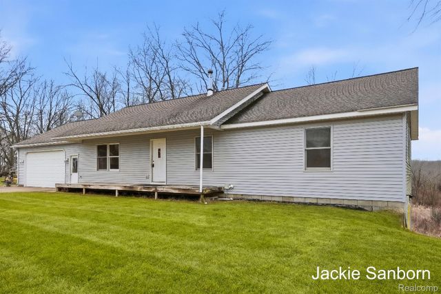 7069 N Moe Road, Thornapple Township, MI 49333
