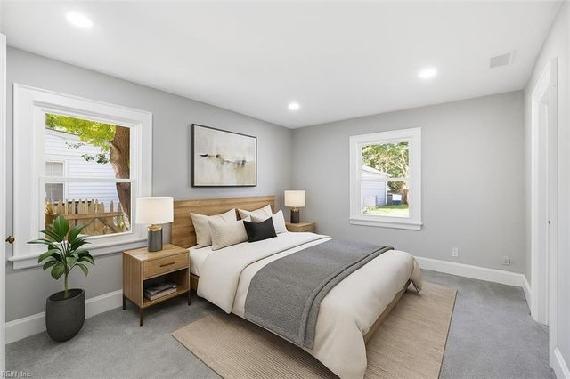 27 Aylwin RD, Portsmouth, VA 23702