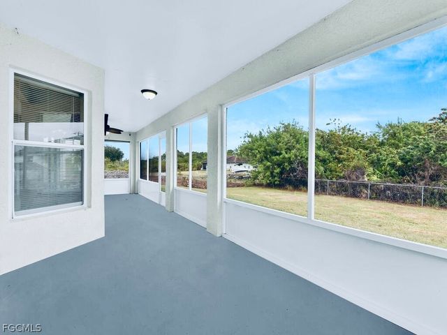 2602 15th ST SW, Lehigh Acres, FL 33976