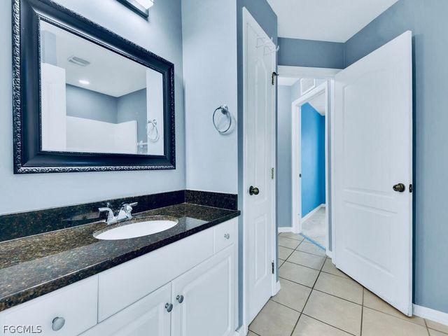 2602 15th ST SW, Lehigh Acres, FL 33976