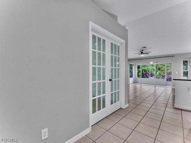 2602 15th ST SW, Lehigh Acres, FL 33976