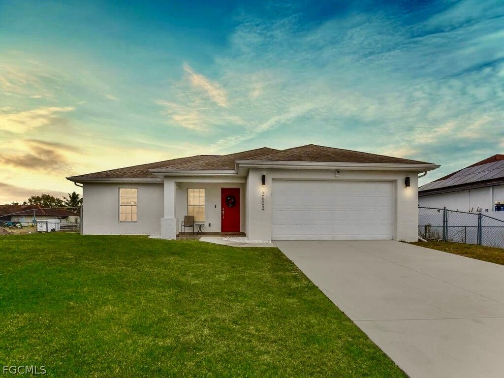2602 15th ST SW, Lehigh Acres, FL 33976