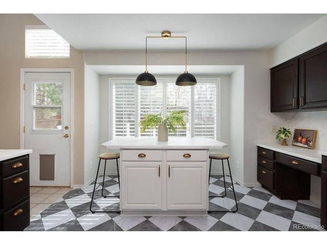 450 Bexley Ln, Highlands Ranch, CO 80126