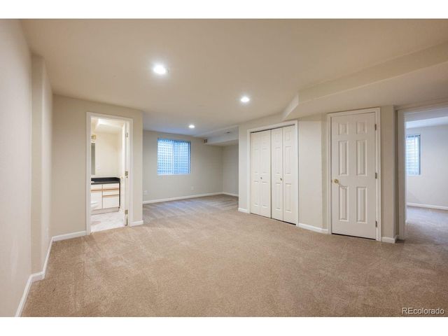 450 Bexley Ln, Highlands Ranch, CO 80126