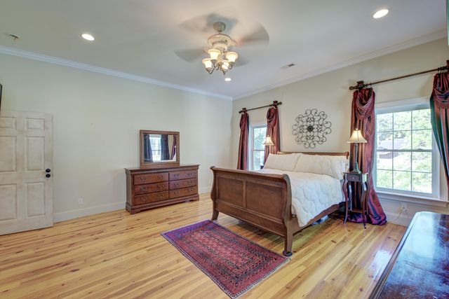 731 York Street, Mount Pleasant, SC 29464