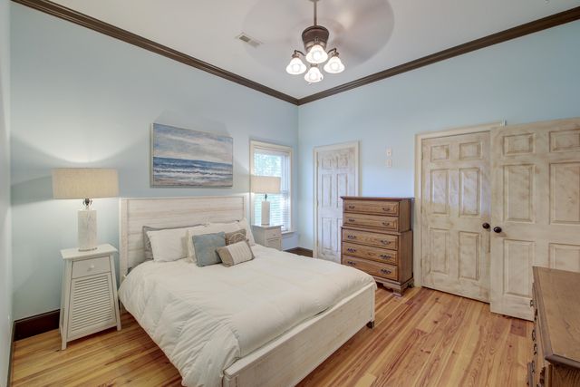 731 York Street, Mount Pleasant, SC 29464