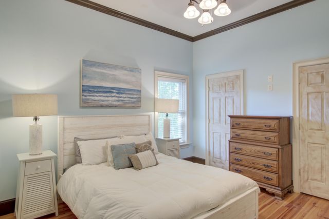 731 York Street, Mount Pleasant, SC 29464