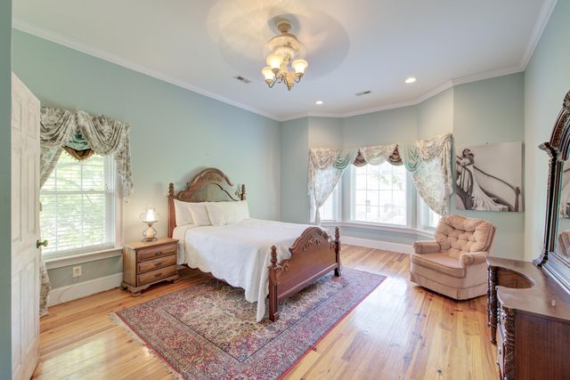 731 York Street, Mount Pleasant, SC 29464