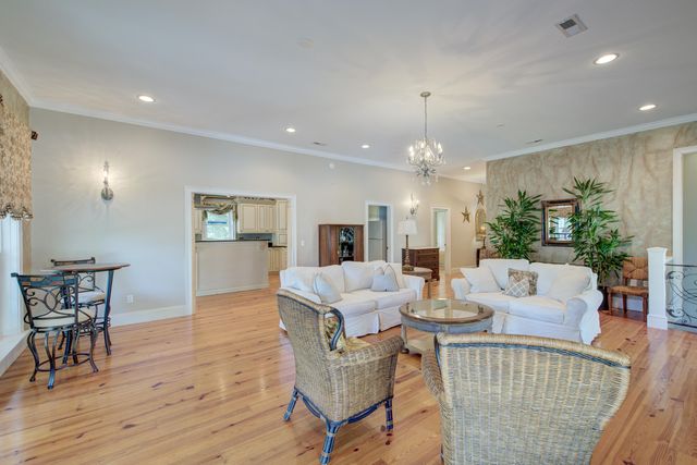731 York Street, Mount Pleasant, SC 29464