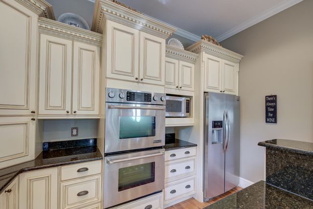 731 York Street, Mount Pleasant, SC 29464