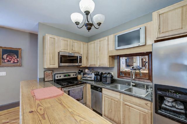 731 York Street, Mount Pleasant, SC 29464