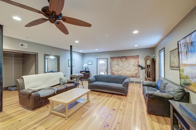 731 York Street, Mount Pleasant, SC 29464