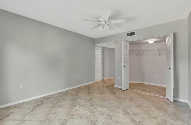 116 Villa Circle 116, Boynton Beach, FL 33435