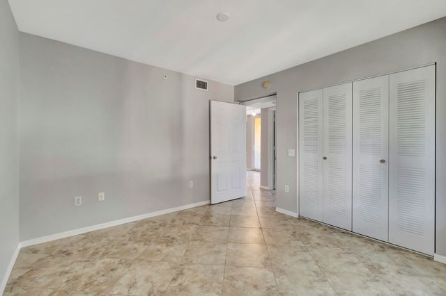 116 Villa Circle 116, Boynton Beach, FL 33435