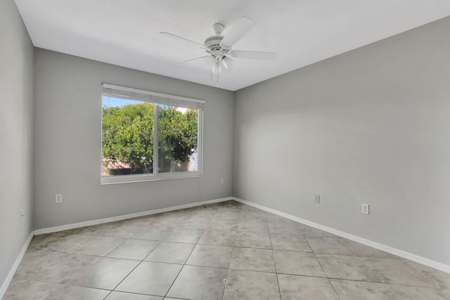 116 Villa Circle 116, Boynton Beach, FL 33435