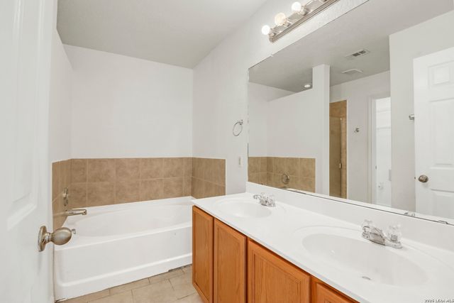 2603 White Wing Way, New Braunfels, TX 78130