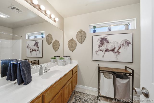 13 Cedar Street, Kiefer, OK 74041