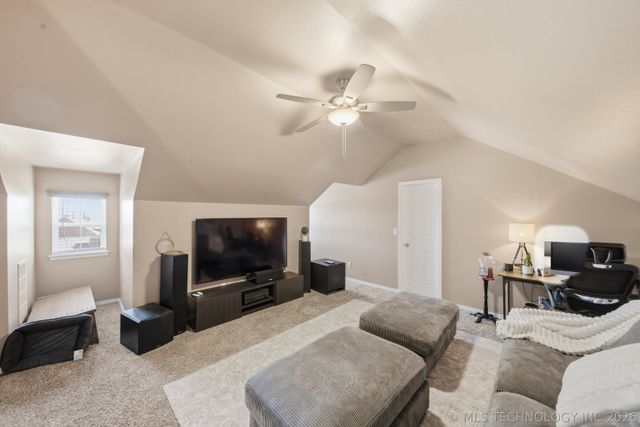 13 Cedar Street, Kiefer, OK 74041