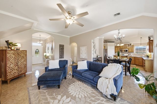 13 Cedar Street, Kiefer, OK 74041