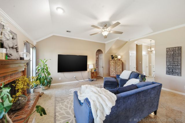 13 Cedar Street, Kiefer, OK 74041