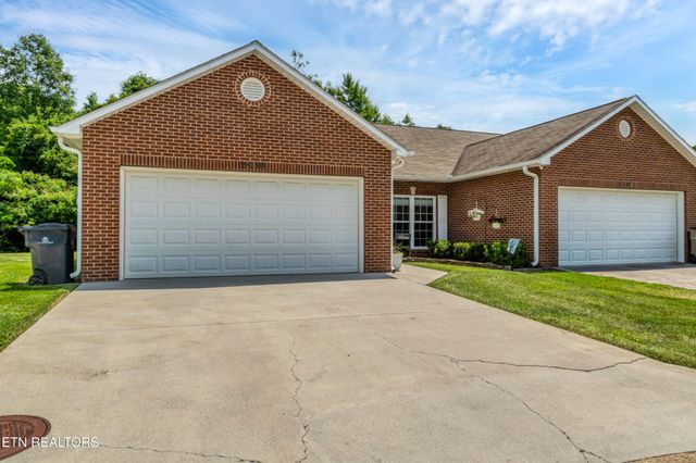 2010 Misty Glen Lane, Knoxville, TN 37909