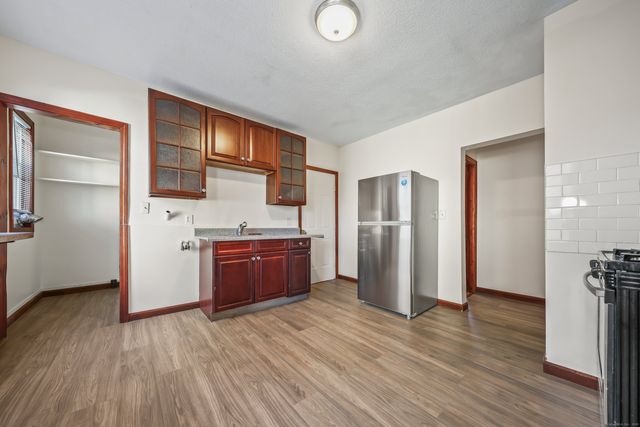 294 Bellevue Street, Hartford, CT 06120