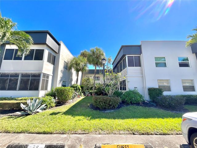 371 Burgundy H H, Delray Beach, FL 33484